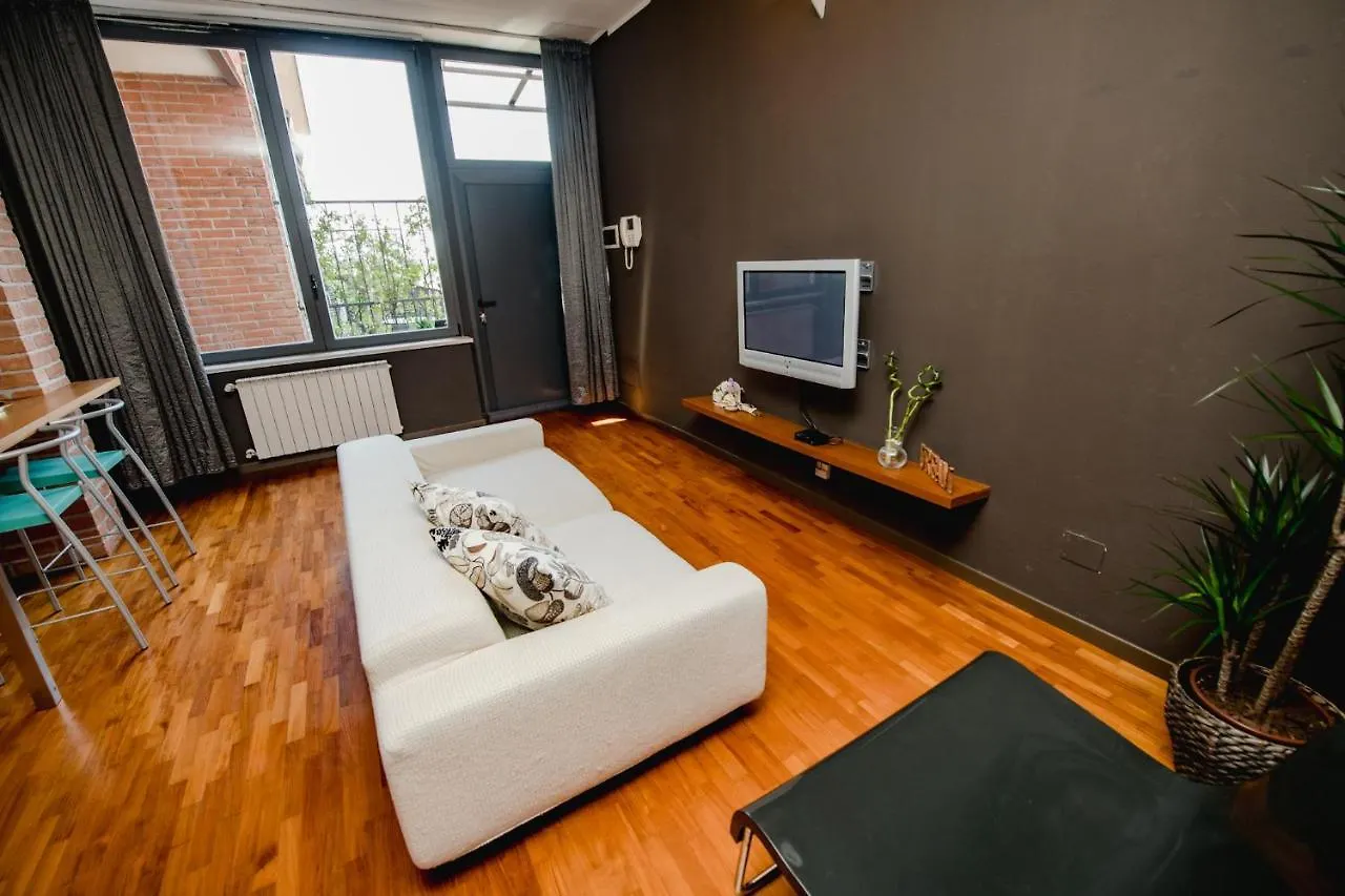 Airport The Fan Loft Near Linate Airport+Duomo Apartment Milan
