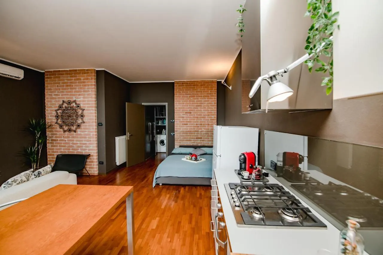 Airport The Fan Loft Near Linate Airport+Duomo Apartment Milan